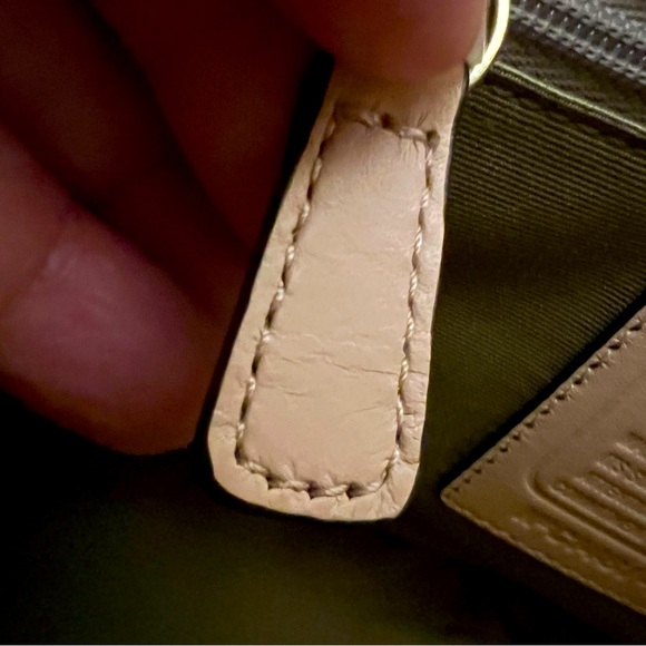 Coach Signature Peyton Carry All Tote bag - Picture 7 of 16